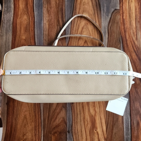 Classy Anne Klein Bag Clutch Purse Cream with Wallet and Pretty Tie - Picture 16 of 16